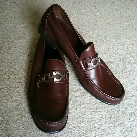 Ferragamo chocolate brown loafers 13D