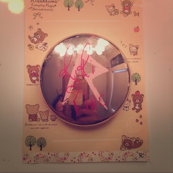 Riri lovers Mac blush bronzer limited edition