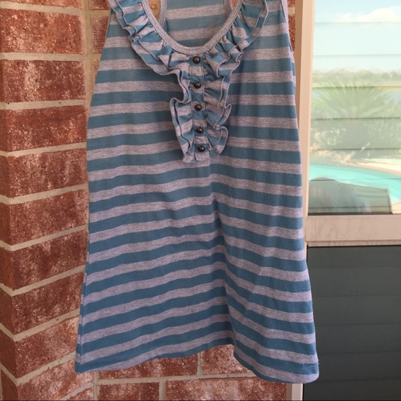 Xhilaration Ruffle Tank Top - Picture 2 of 4