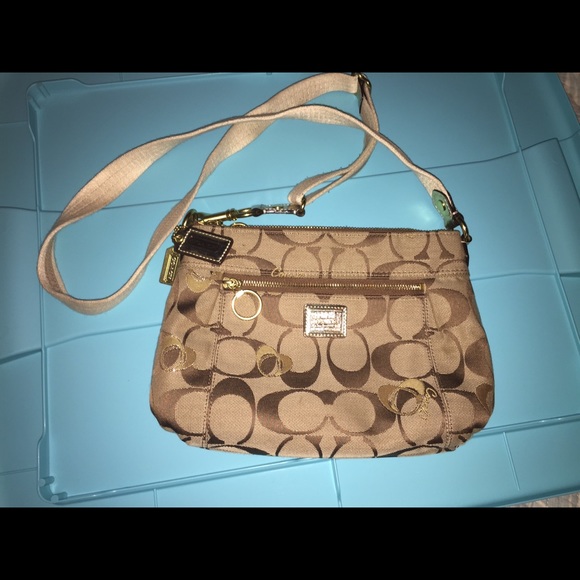 Authentic Coach poppy cross body (@nicabayna)