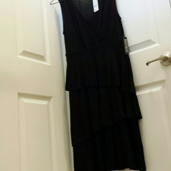 New Black versatile Dress - Picture 3 of 3