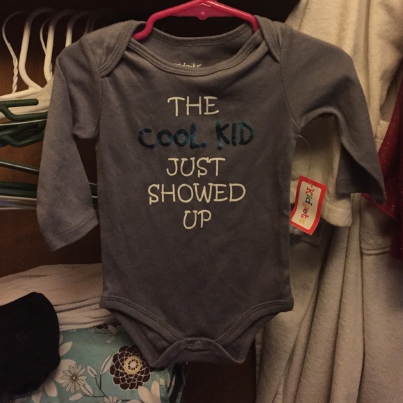 Kidgets Other - BABY BOY ONSIE 6/9 month NWT