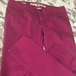 Fuchsia colored skinny jeans