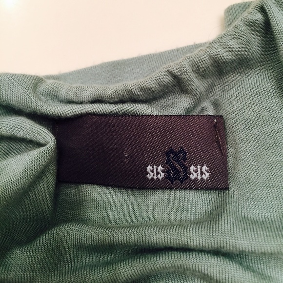 Very Elegant blouse with pearl detailed - Picture 4 of 4