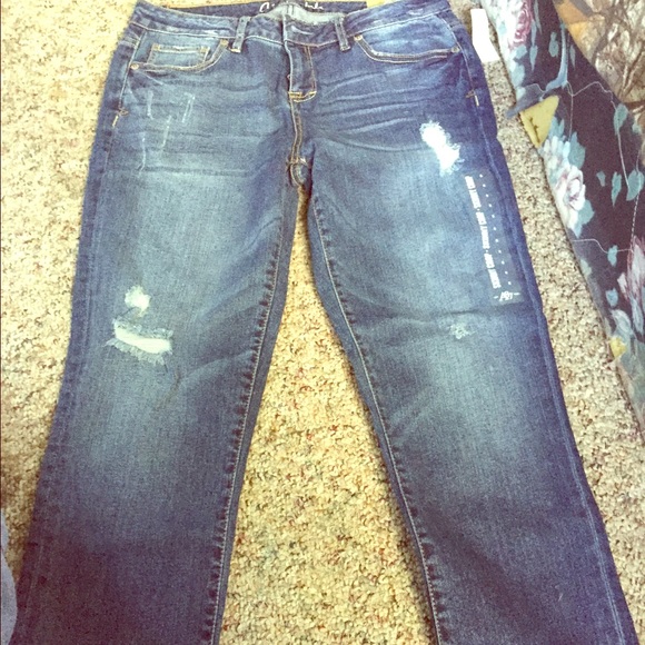 Skinny crop Aeropostale pants