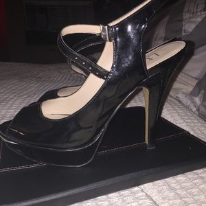 BCBG heels!