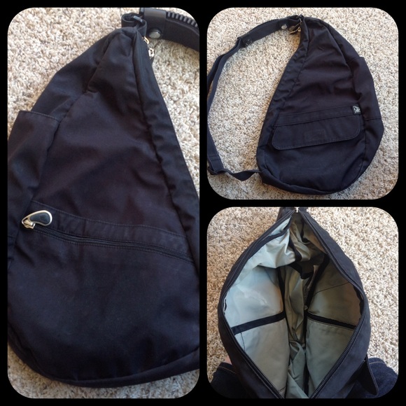 Black micro-fiber Ameribag healthy back bag.