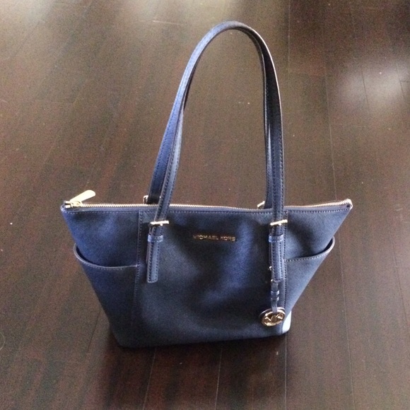 Michael Kors Navy Small Jet Set Tote