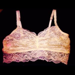 New! Victoria's Secret Lace Bralette in Ivory