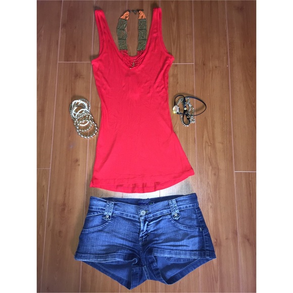 🆕 H&M Red Top - Picture 3 of 4