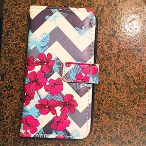 NWOT iPhone 5/5s case