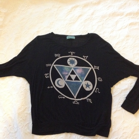 Pacsun Zodiac Graphic Top
