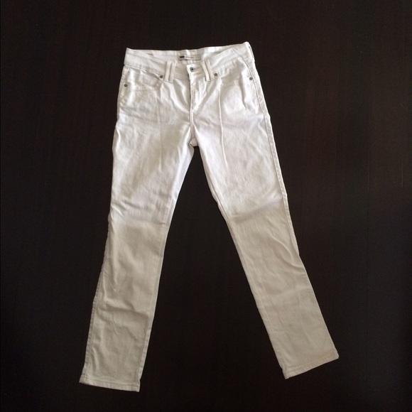 Levi's Mid-Rise Skinny White Jeans