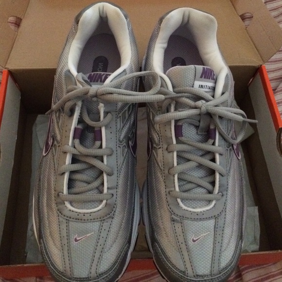 Nike woman's running sneakers