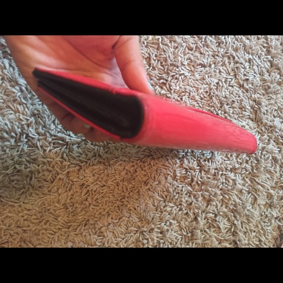 Salad long wallet! The pink one! - Picture 4 of 4