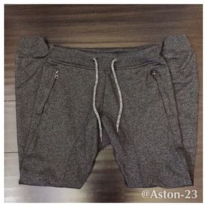 Retrofit Joggers size small.