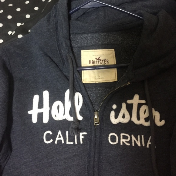 Hollister zip up - Picture 2 of 2