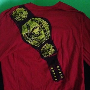 Long sleeved wrestling shirt