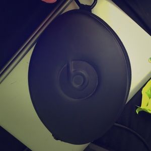 Beats by Dre Case