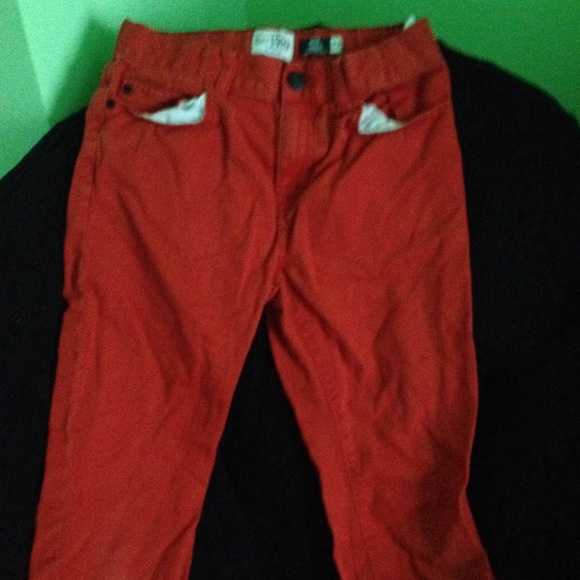 Skinny jeans