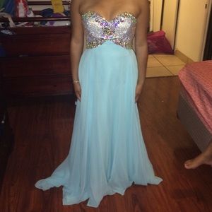 Prom dress