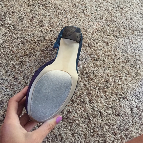 heels - Picture 4 of 4