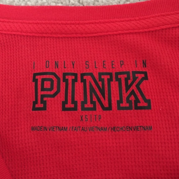 ❤️sold❤️Festive PINK Thermal Sleep Shirt - Picture 3 of 3