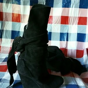 Chloe black tie boots