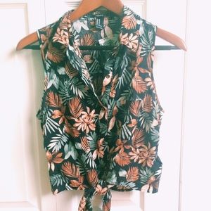 Hawaiian Inspired Sleeveless Shirt