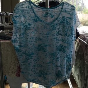 Volcom top