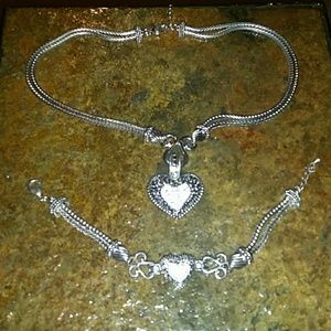 Lia Sophia set - necklace and bracelet