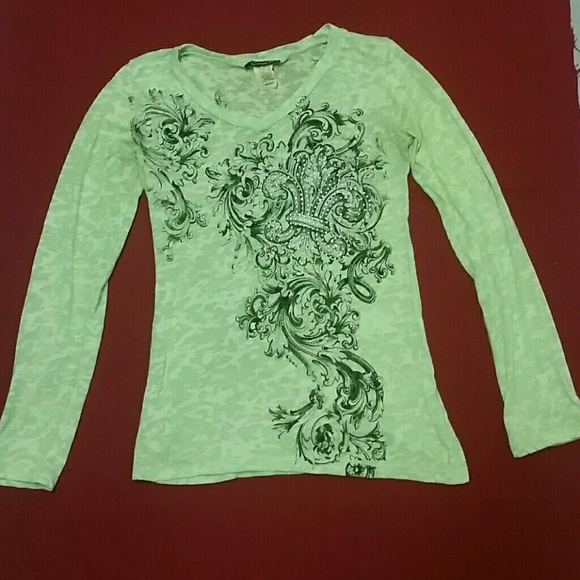 Light lime green top - Picture 3 of 3