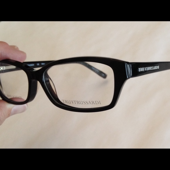 🚫🚫SOLD🚫🚫Trussardi Eyeglass Frames ❤️ - Picture 2 of 5