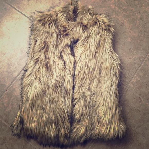 Stylish faux fur vest