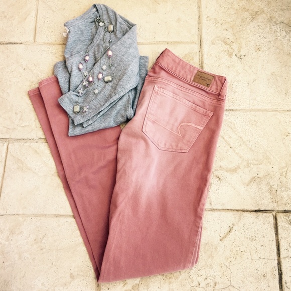 American Eagle Adorable Blush Skinnies