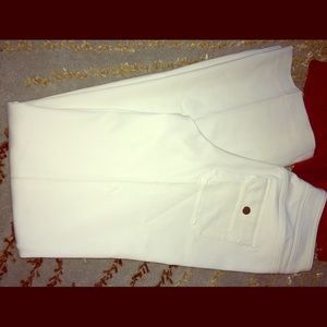 Cashé white pants