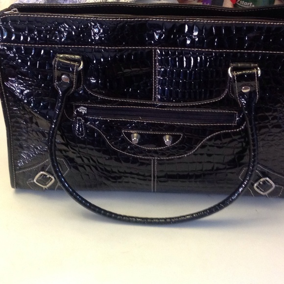 Black patten leather laptop travel purse