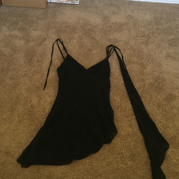 Black asymmetrical tank - Picture 1 of 1