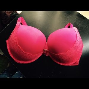 Victoria's Secret Dream Angels Plunge Bra 38D