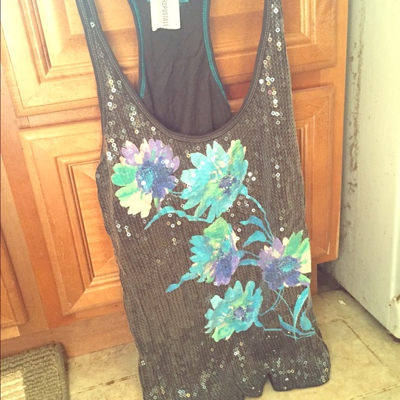 Flower tank top