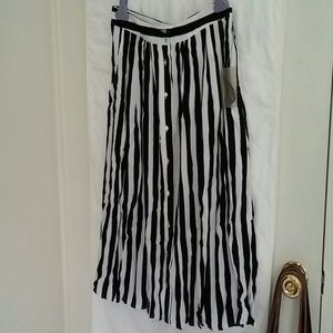 Forever 21 A Line Skirt