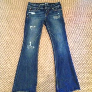 Destroyed artist jeans