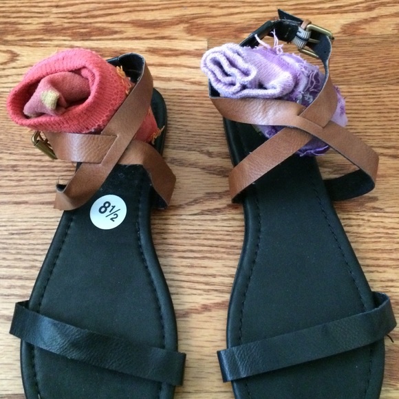 Report criss-cross Sandal - Picture 3 of 4