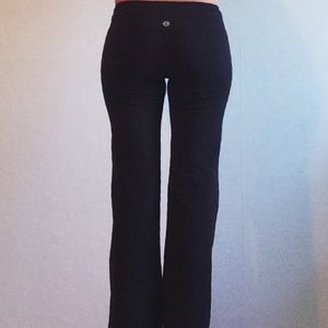 Athleta yoga pants