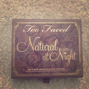 Too faced Natural at Night pallet
