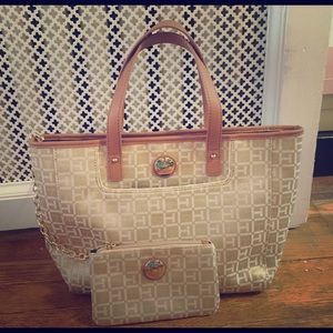 Tommy Hilfiger Monogram Tote