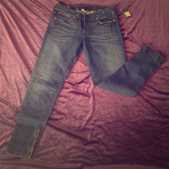 NWT, Lucky Brand Denim, Size 2/26