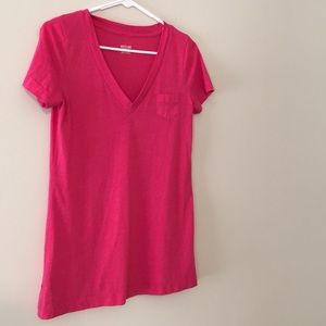 Bright pink tshirt