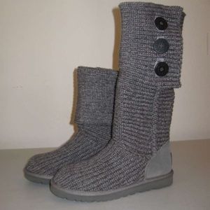 Grey knit uggs