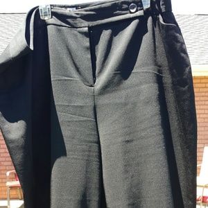 Plus size dressy black capri pants